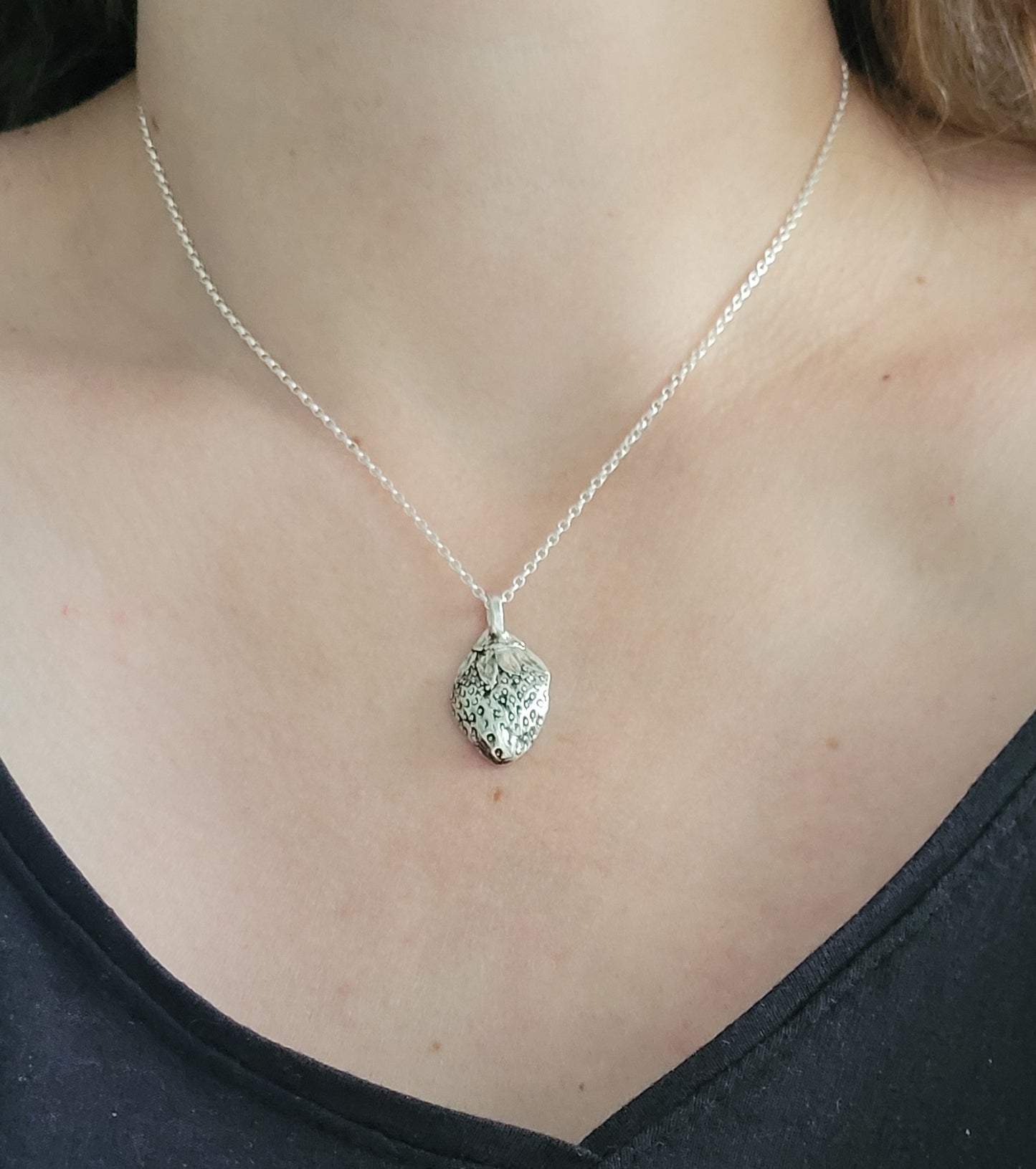 Sterling Silver Strawberry Botanical Fruit Pendant Necklace