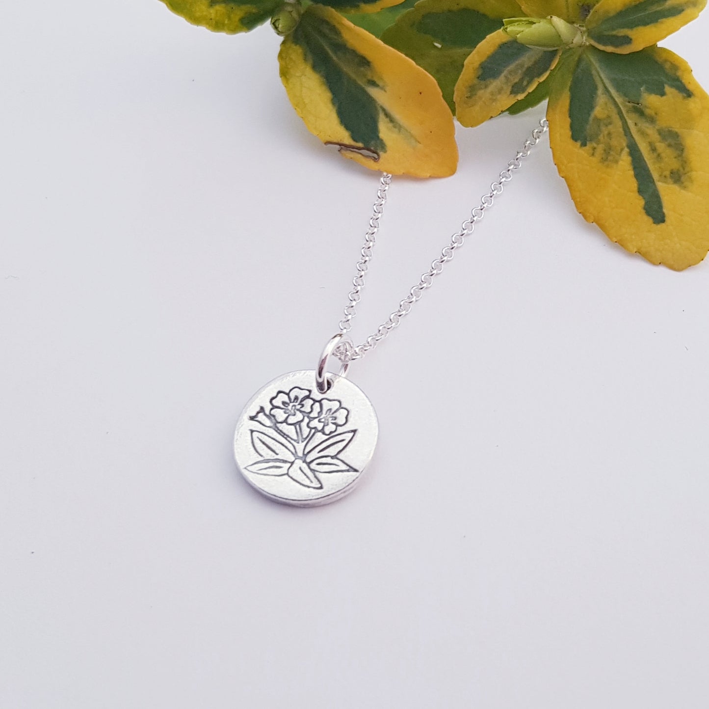 primrose-february-birth-flower-pendant-1
