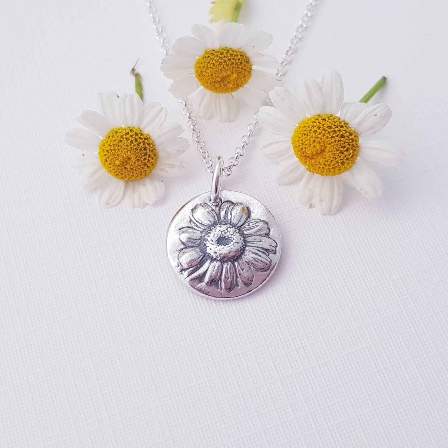 Sterling Silver Feverfew Daisy Floral Pendant Necklace