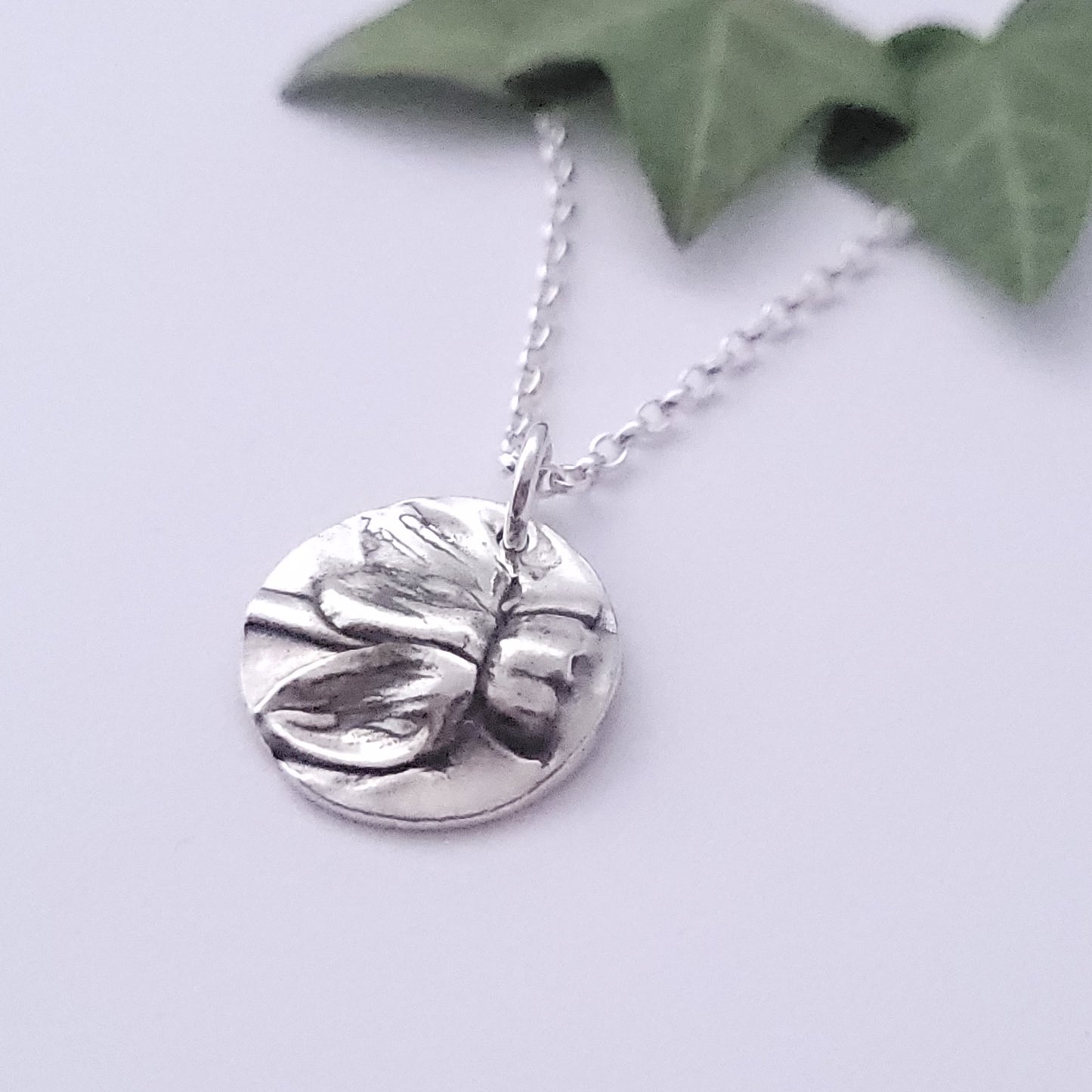 Sterling-silver-daffofil-narcissus-pendant-necklace-3