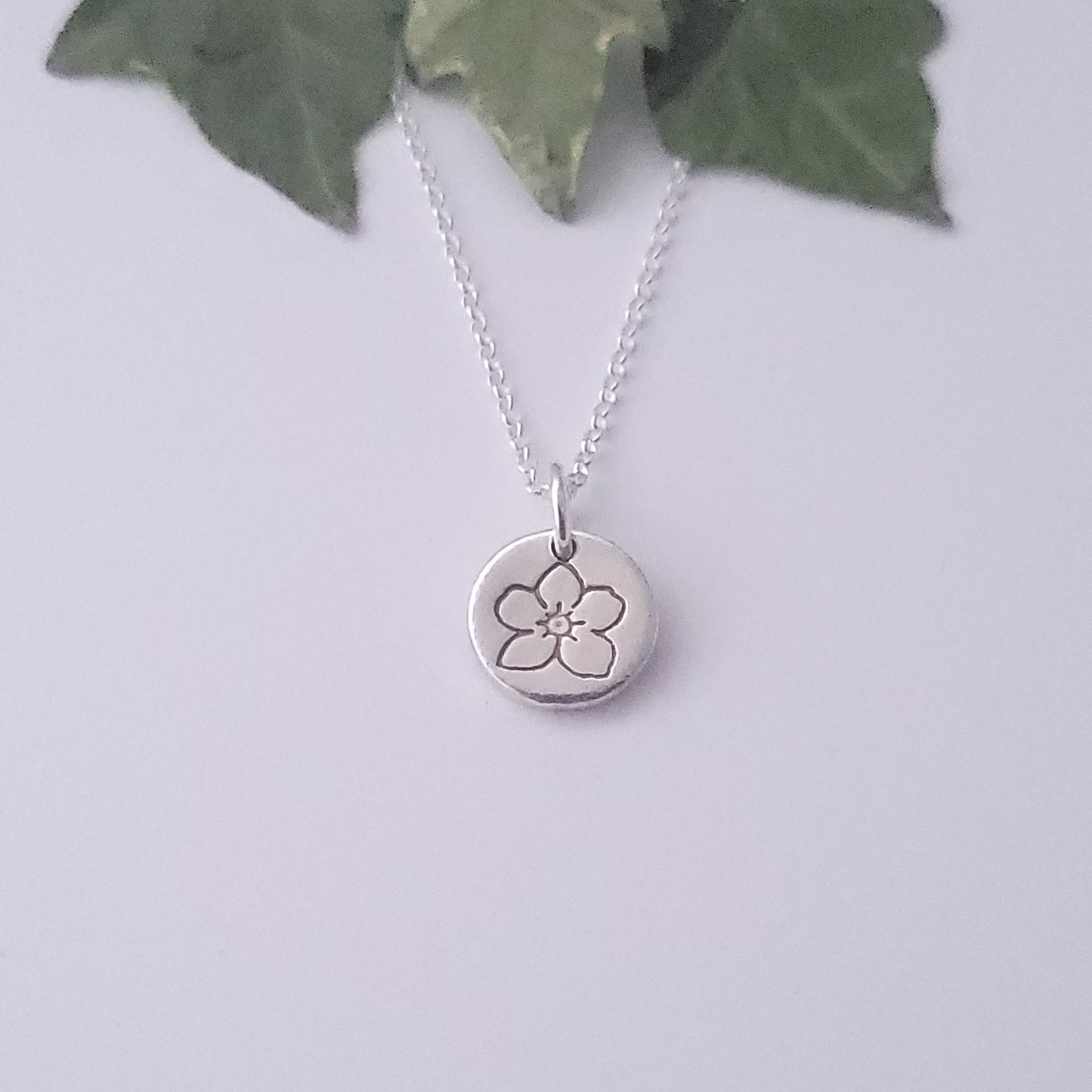 Sterling-silver-forget-me-not-single-flower-pendant-necklace-4