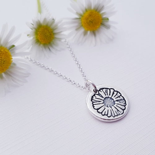 Sterling Silver Daisy Floral Pendant Necklace