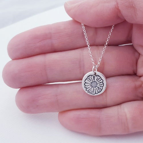 Sterling Silver Daisy Floral Pendant Necklace