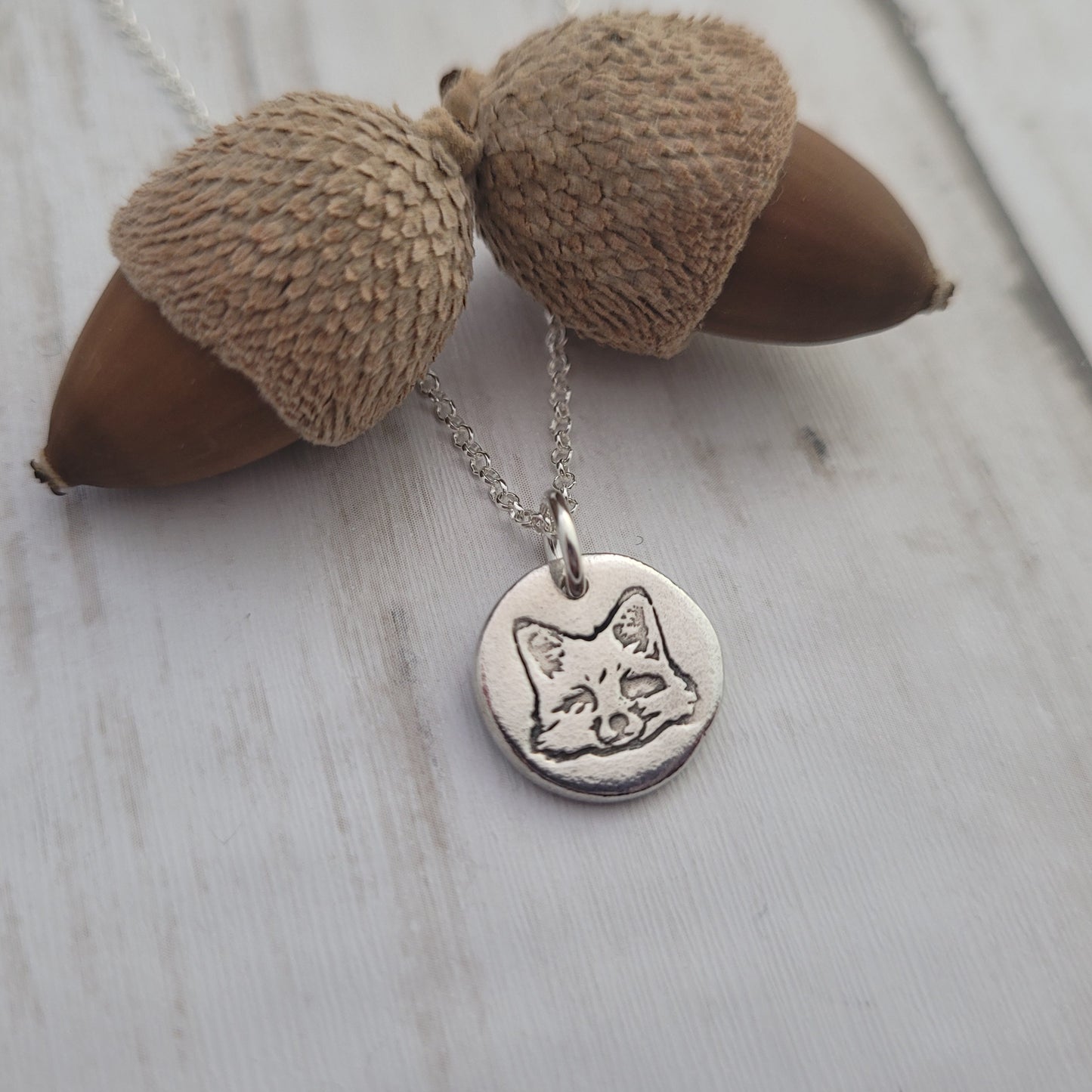 Sterling-silver-fox-pendant-necklace-1
