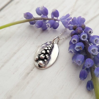 Sterling-silver-grape-hyacinth-muscari-flower-pendant-necklace-2