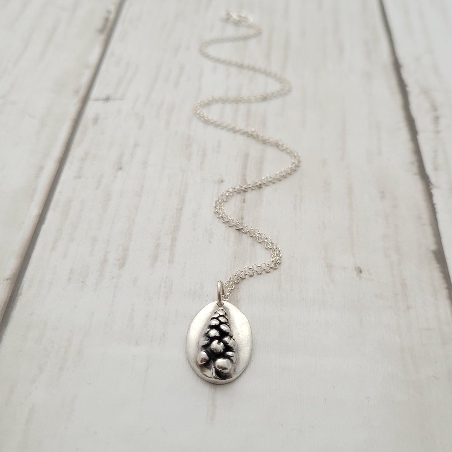 Sterling-silver-grape-hyacinth-muscari-flower-pendant-necklace-5