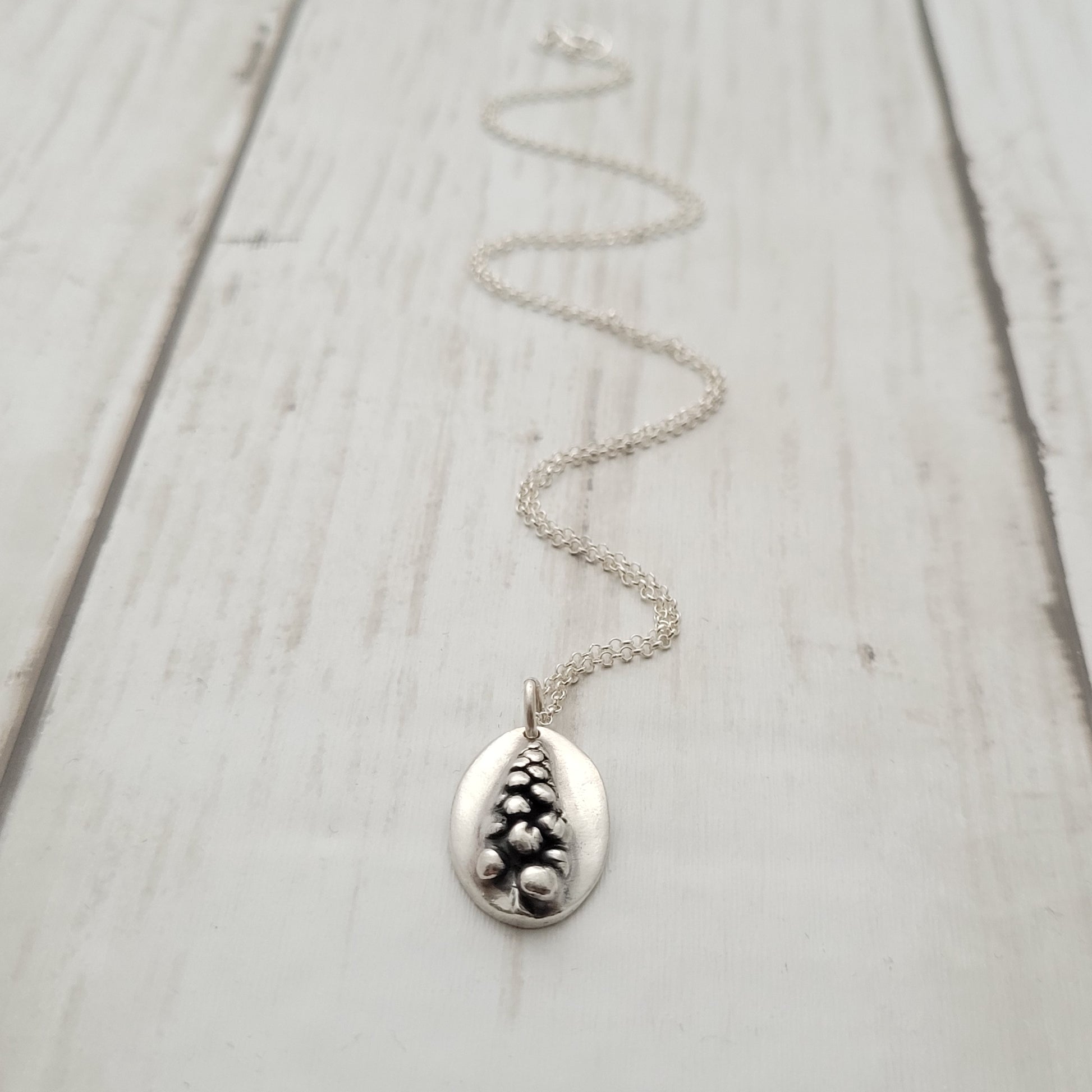 Sterling-silver-grape-hyacinth-muscari-flower-pendant-necklace-5