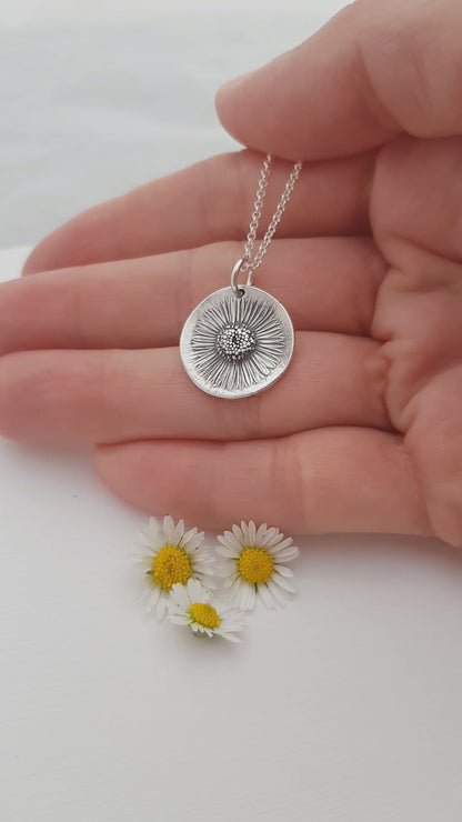 Sterling Silver Large Real Daisy Pendant Necklace
