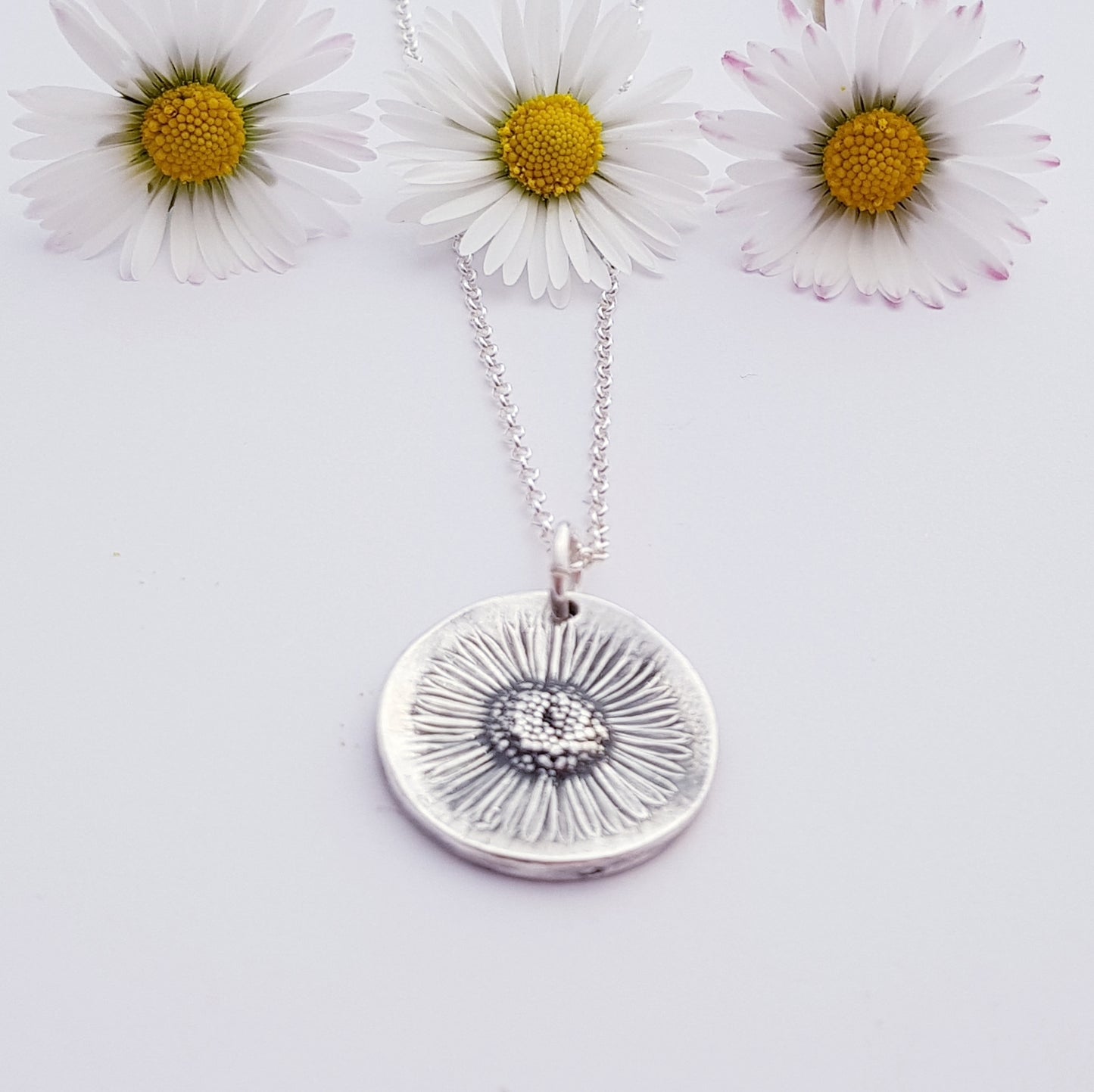 Sterling-silver-real-daisy-pendant-necklace-6