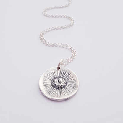 Sterling-silver-real-daisy-pendant-necklace-1