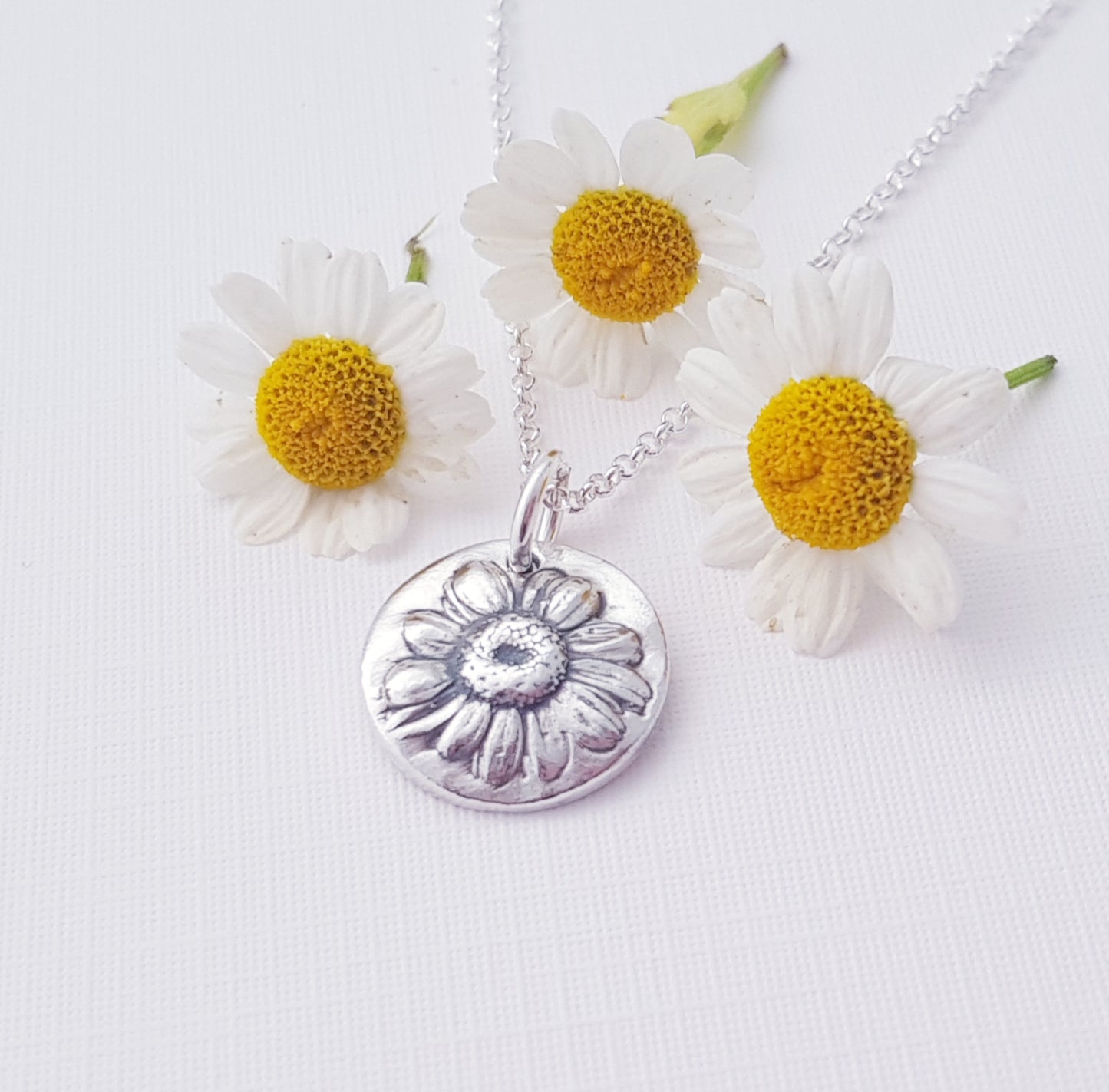 Sterling Silver Feverfew Daisy Floral Pendant Necklace