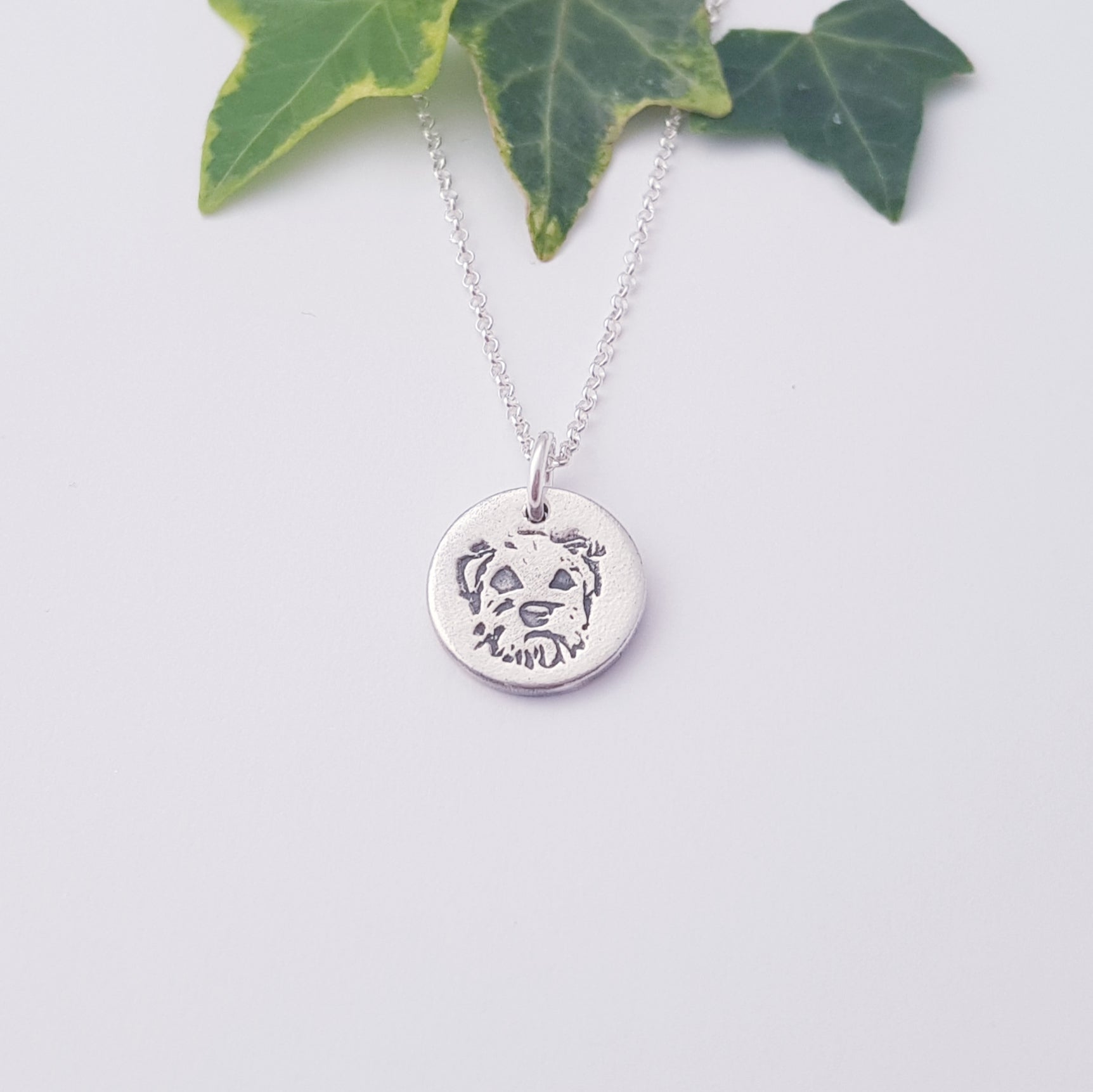 Border-terrier-dog-breed-pendant-necklace-2